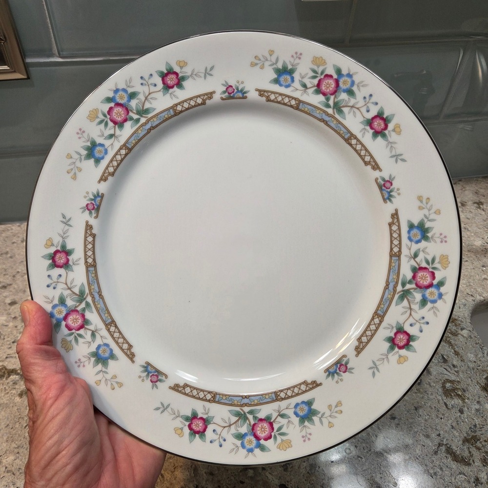 IMOCO Fine China Stratford No 1188 Dinner Plate Floral Silver Trim 10.25 Inch